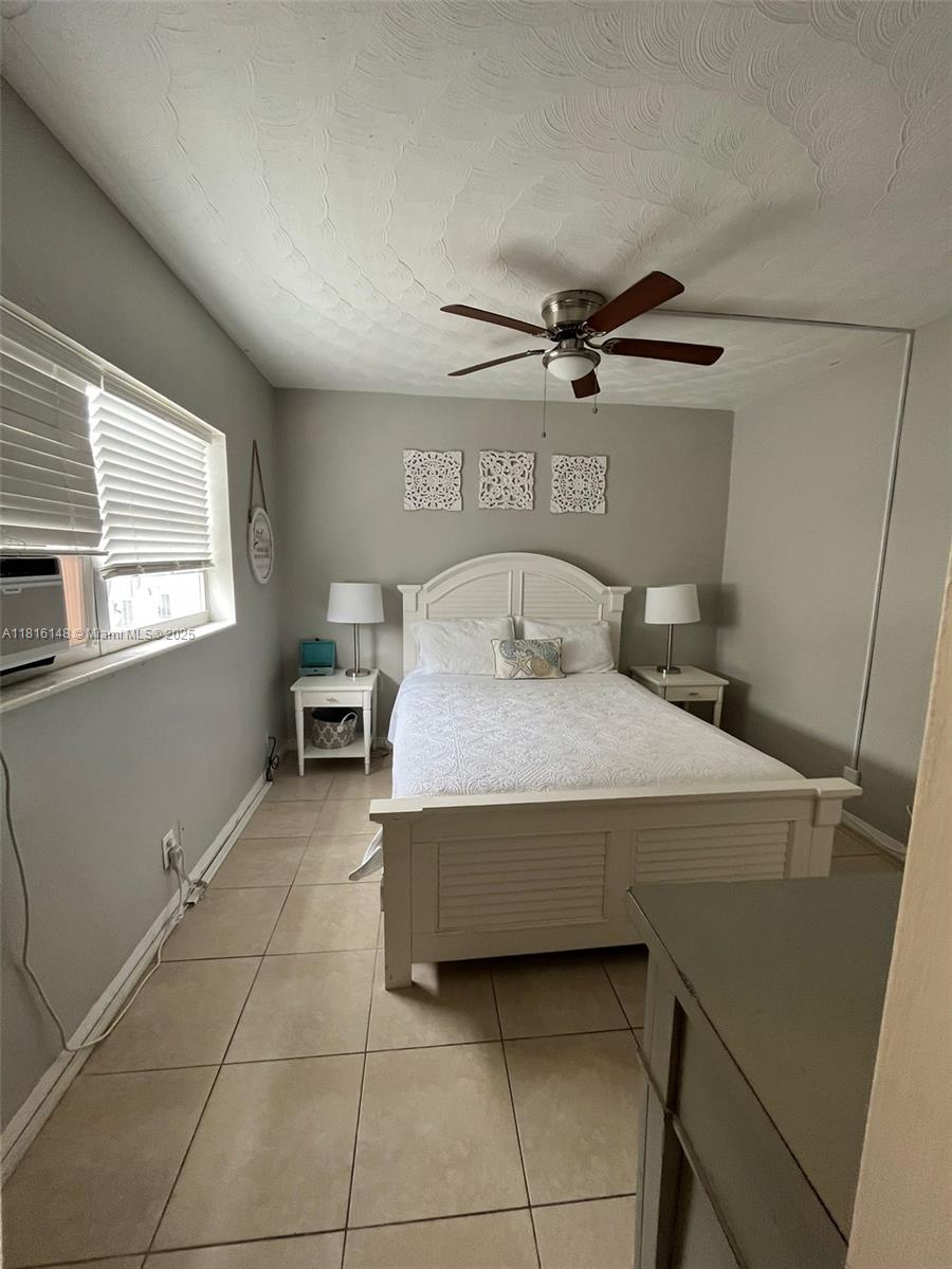 120 NE 20th Ave 16