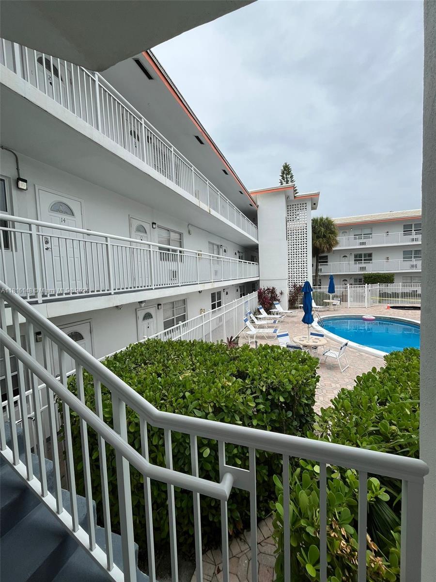 DEERFIELD BUCCANEER CONDO - Residential
