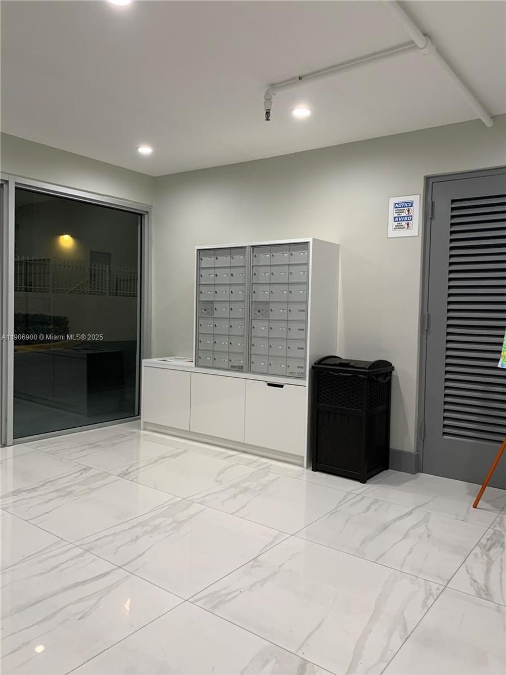 Photo of 395 NE 21st St #406, Miami, FL 33137 (MLS # A11906900)