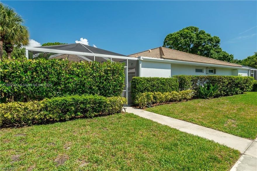 Beautiful 2BR/2BA villa in Sun Terrace at The Oaks, Palm Beach Gardens. Features vaulted ceilings, laminate flooring, built-in shelving, spacious living/dining, and in-home laundry. Primary suite includes double closets, dual sinks, separate tub/shower, and access to the screened lanai. Enjoy indoor-outdoor living with a large covered concrete tiled patio. Community offers pool, spa, and lush landscaping in a quiet, centrally located neighborhood. Move-in ready! Close to beaches, shopping, dining, golf, and major highways. Perfect for year-round living or a seasonal getaway in a highly desirable area. Plenty of guest parking. Pets welcome. Don’t miss this fantastic opportunity to own in one of Palm Beach Gardens' most sought-after communities!