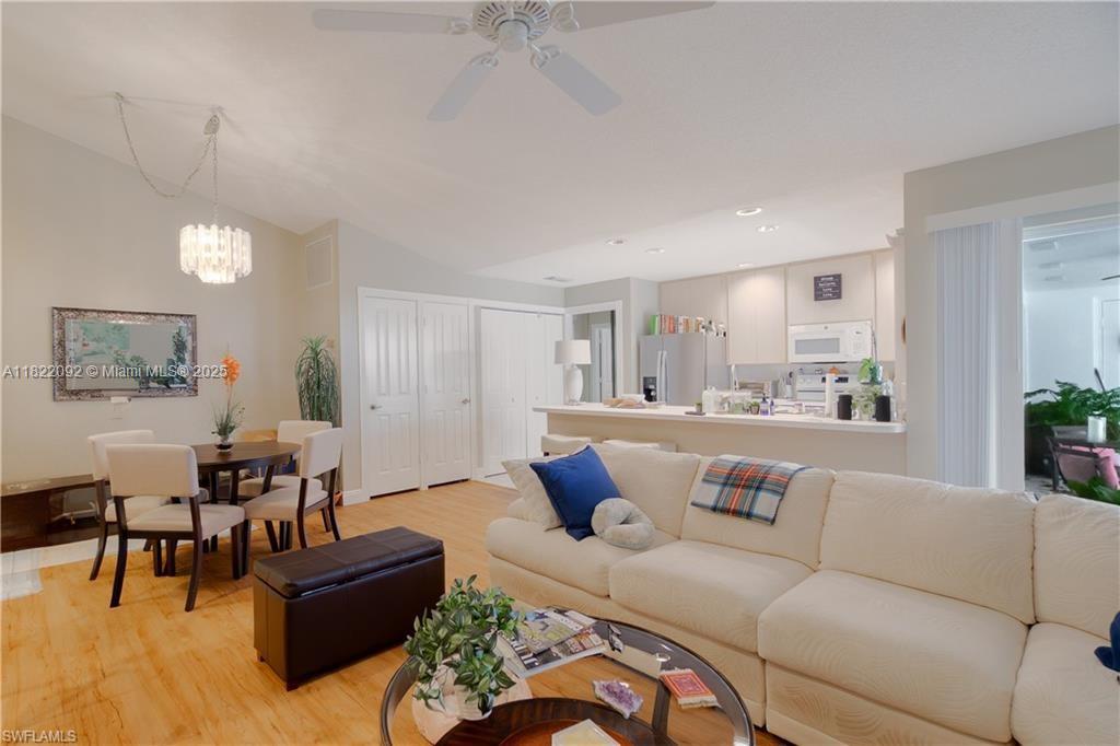 OAKS-SUNTERRACE 1 - Residential