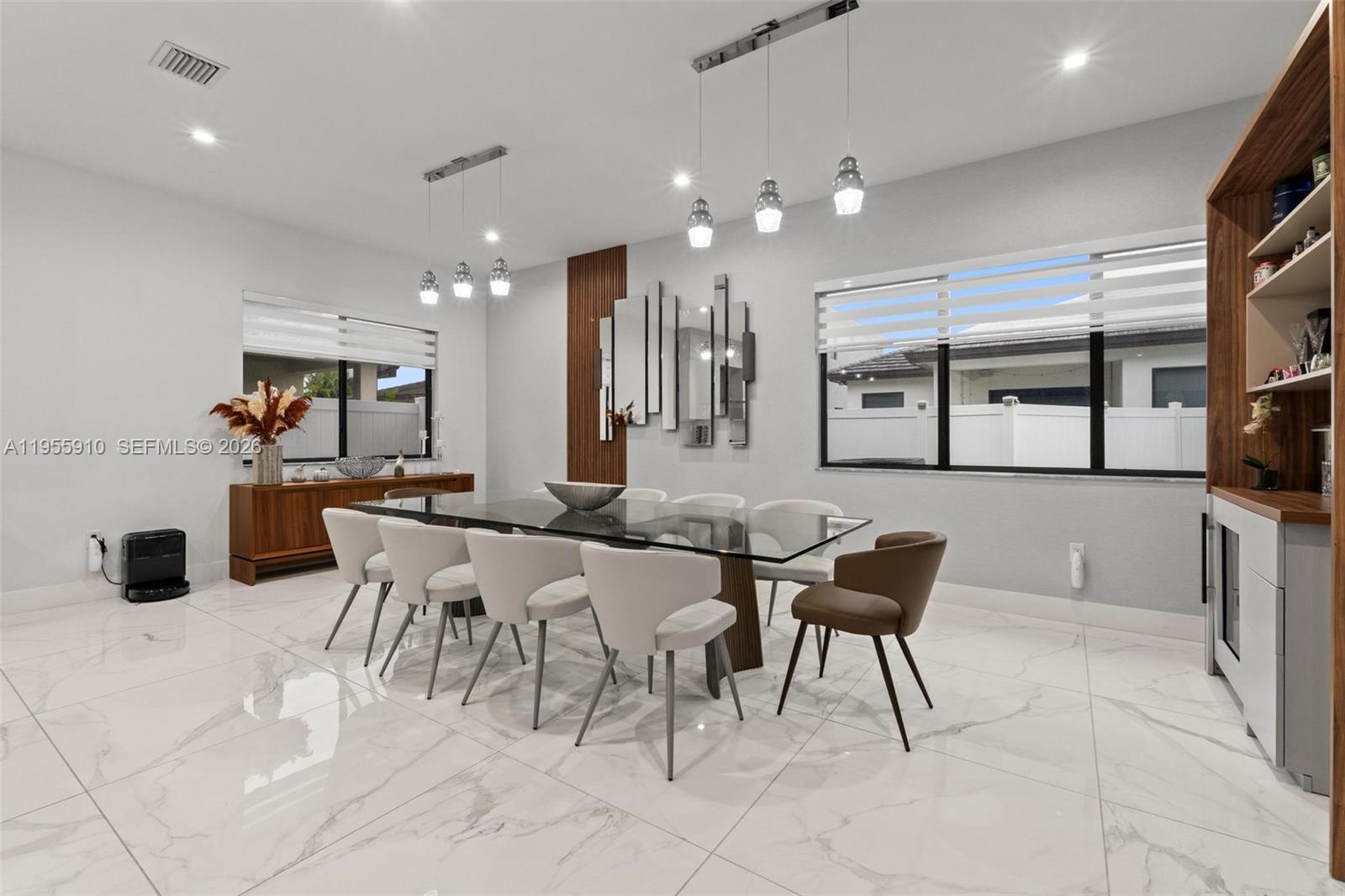 CANARIAS EAST - Residential