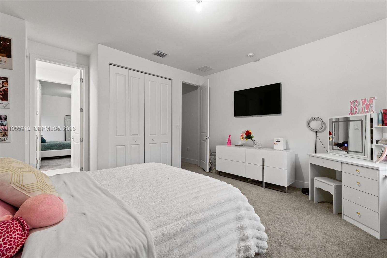 CANARIAS EAST - Residential