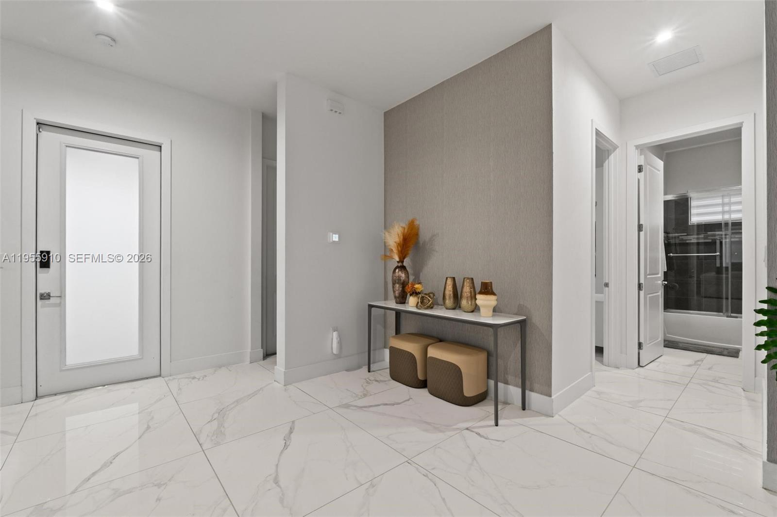 CANARIAS EAST - Residential