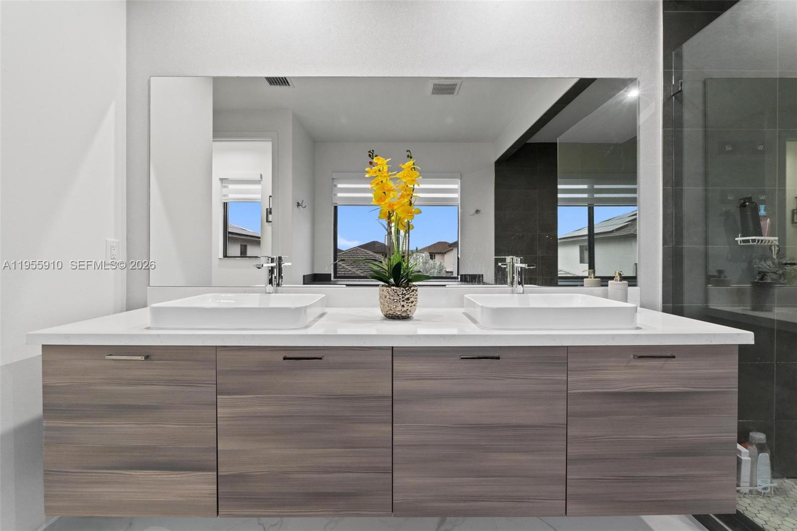 CANARIAS EAST - Residential