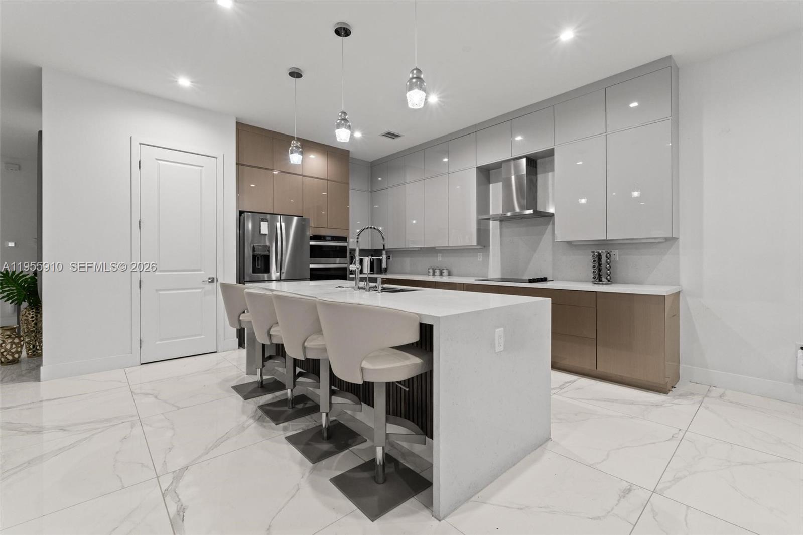 CANARIAS EAST - Residential