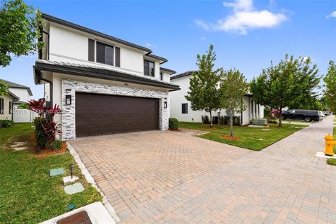 Photo of 8086 NW 47th Ter, Doral, FL 33166 (MLS # A11955910)