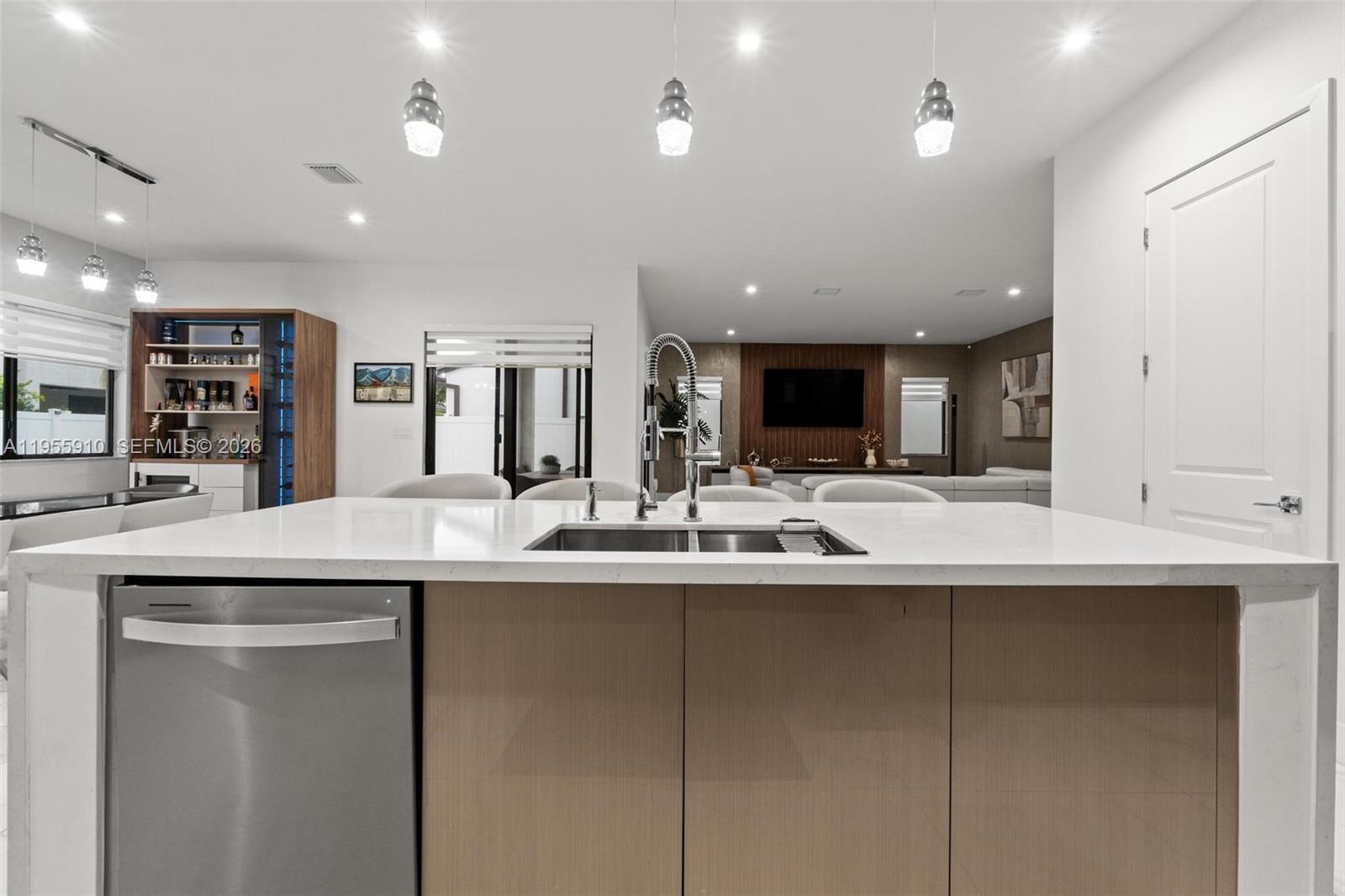 CANARIAS EAST - Residential