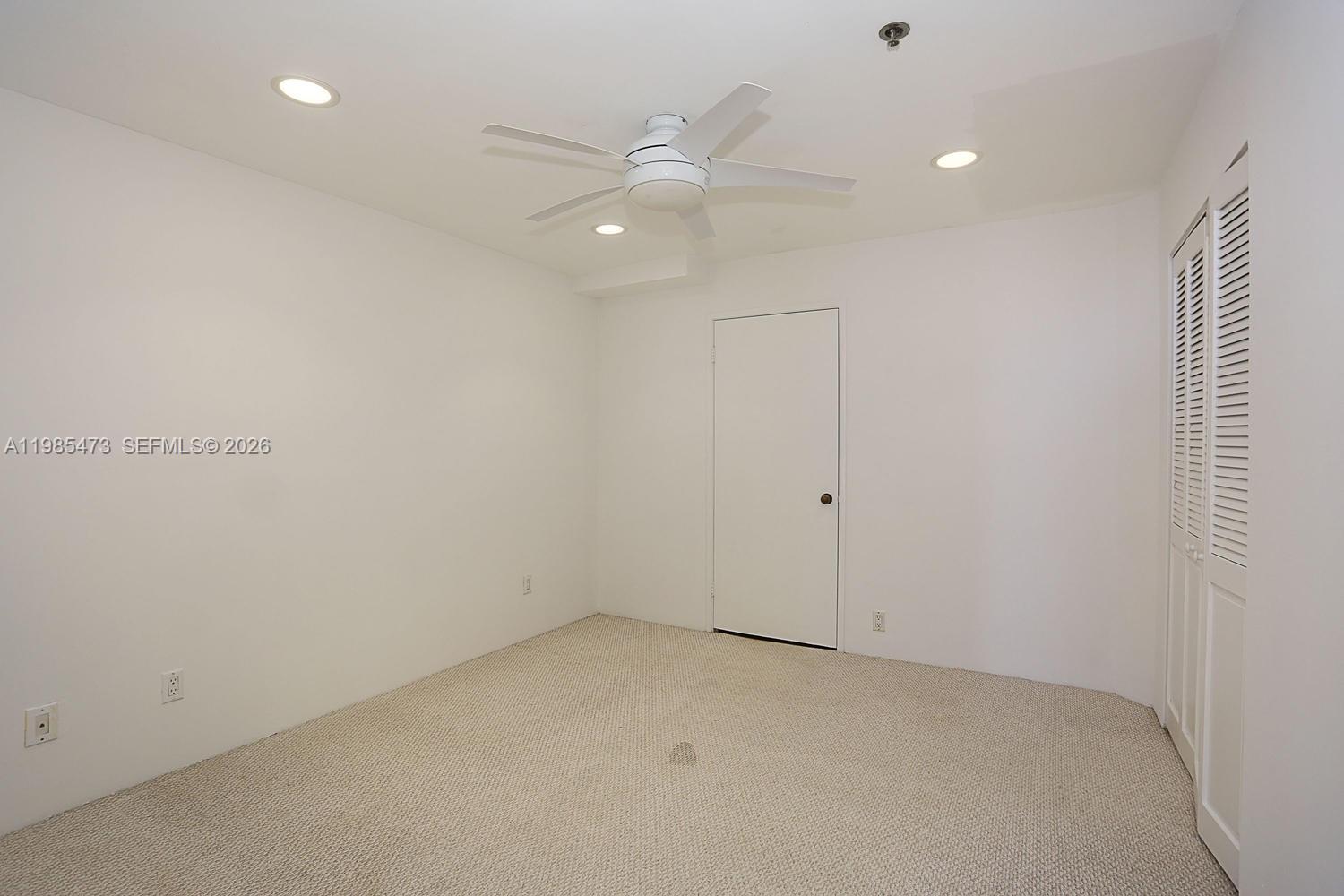 KEY COLONY NO 1 - Residential Lease