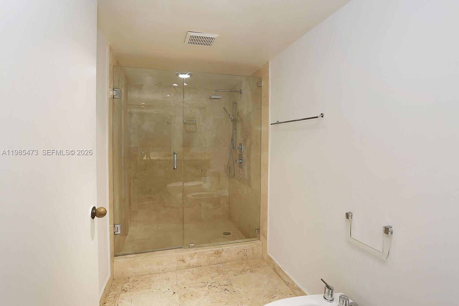 KEY COLONY NO 1 - Residential Lease