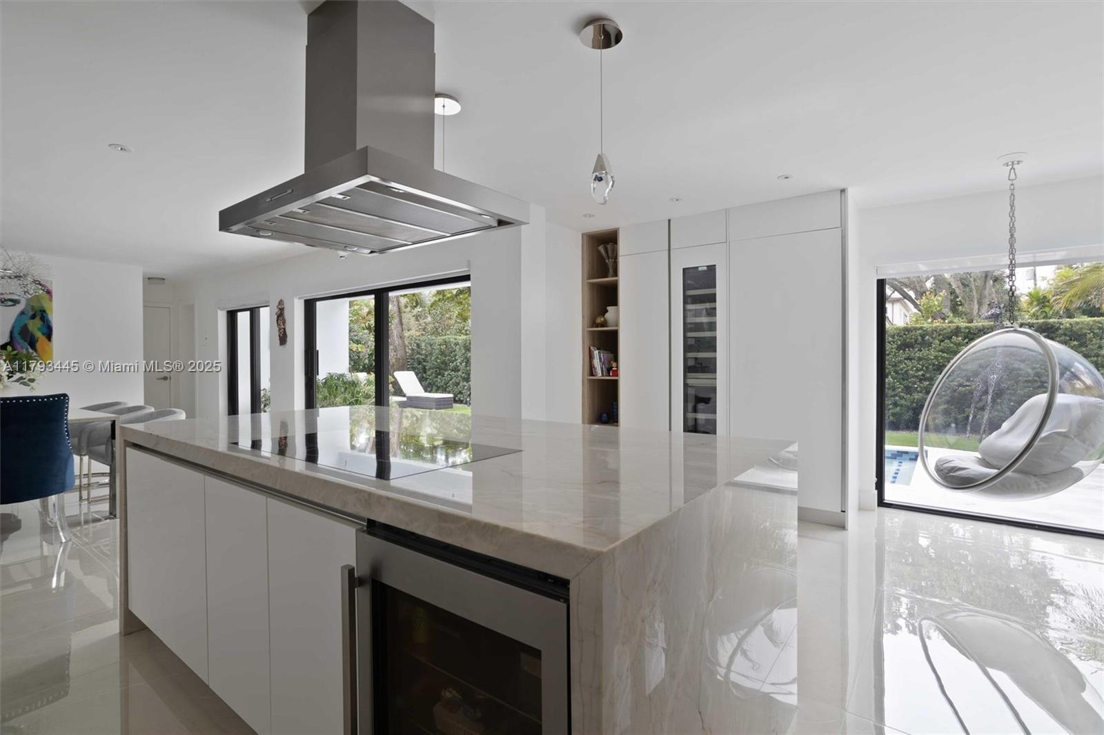 CORAL GABLES RIVIERA SEC - Residential