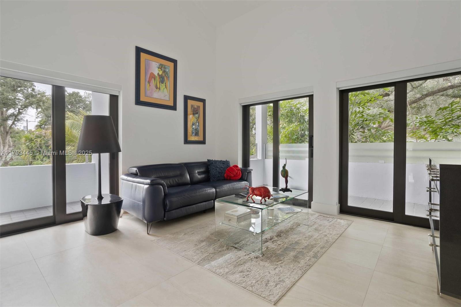 CORAL GABLES RIVIERA SEC - Residential