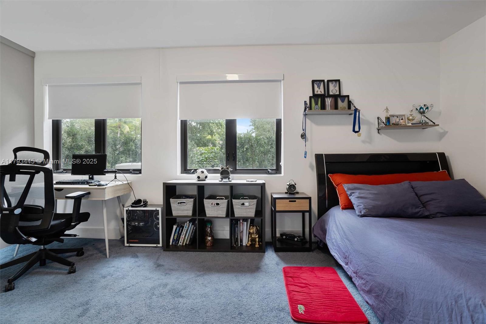 CORAL GABLES RIVIERA SEC - Residential