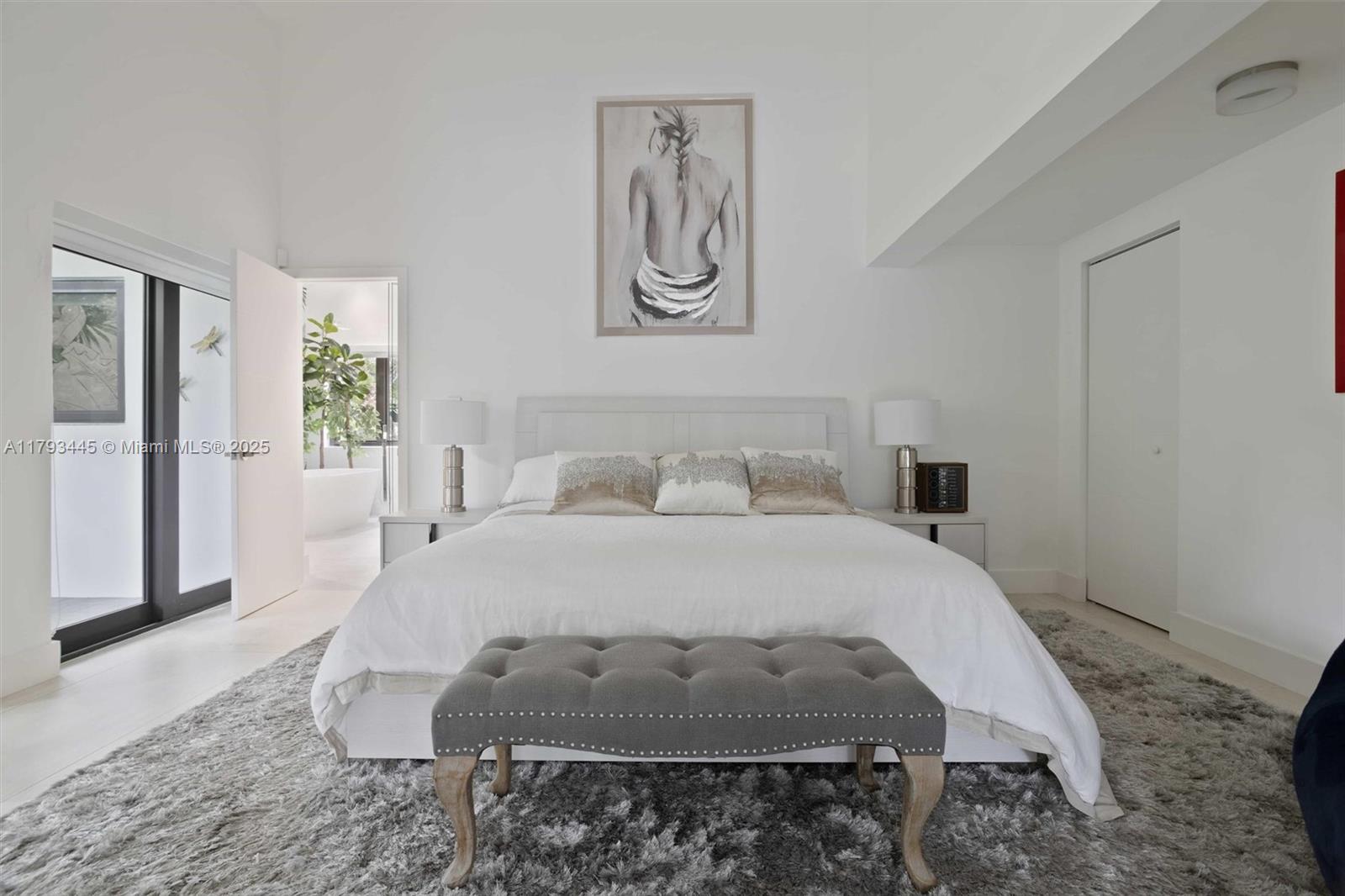 CORAL GABLES RIVIERA SEC - Residential