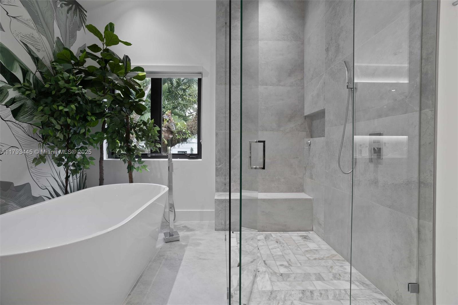 CORAL GABLES RIVIERA SEC - Residential