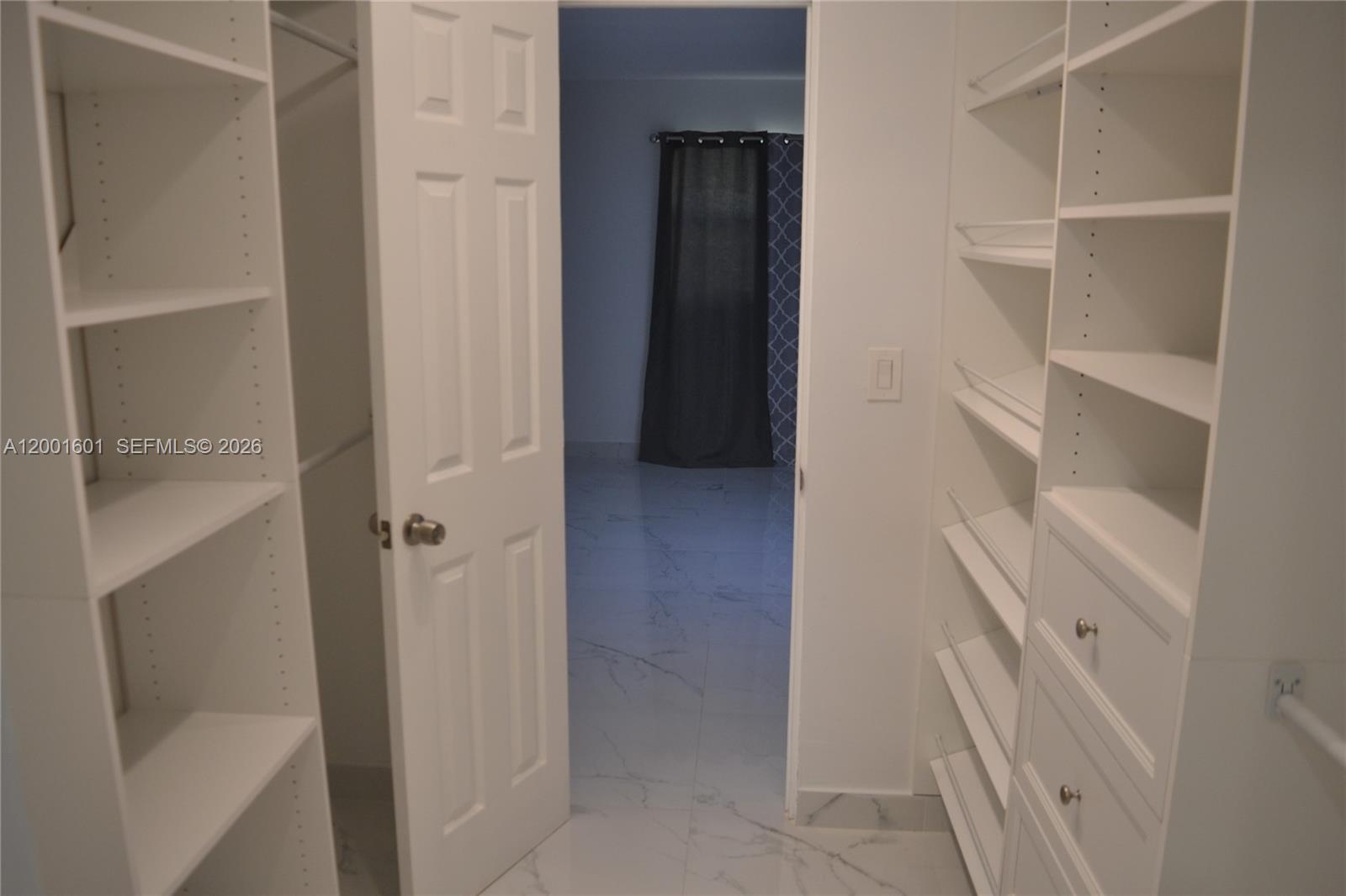 PARK EAST CONDO - Residential Lease