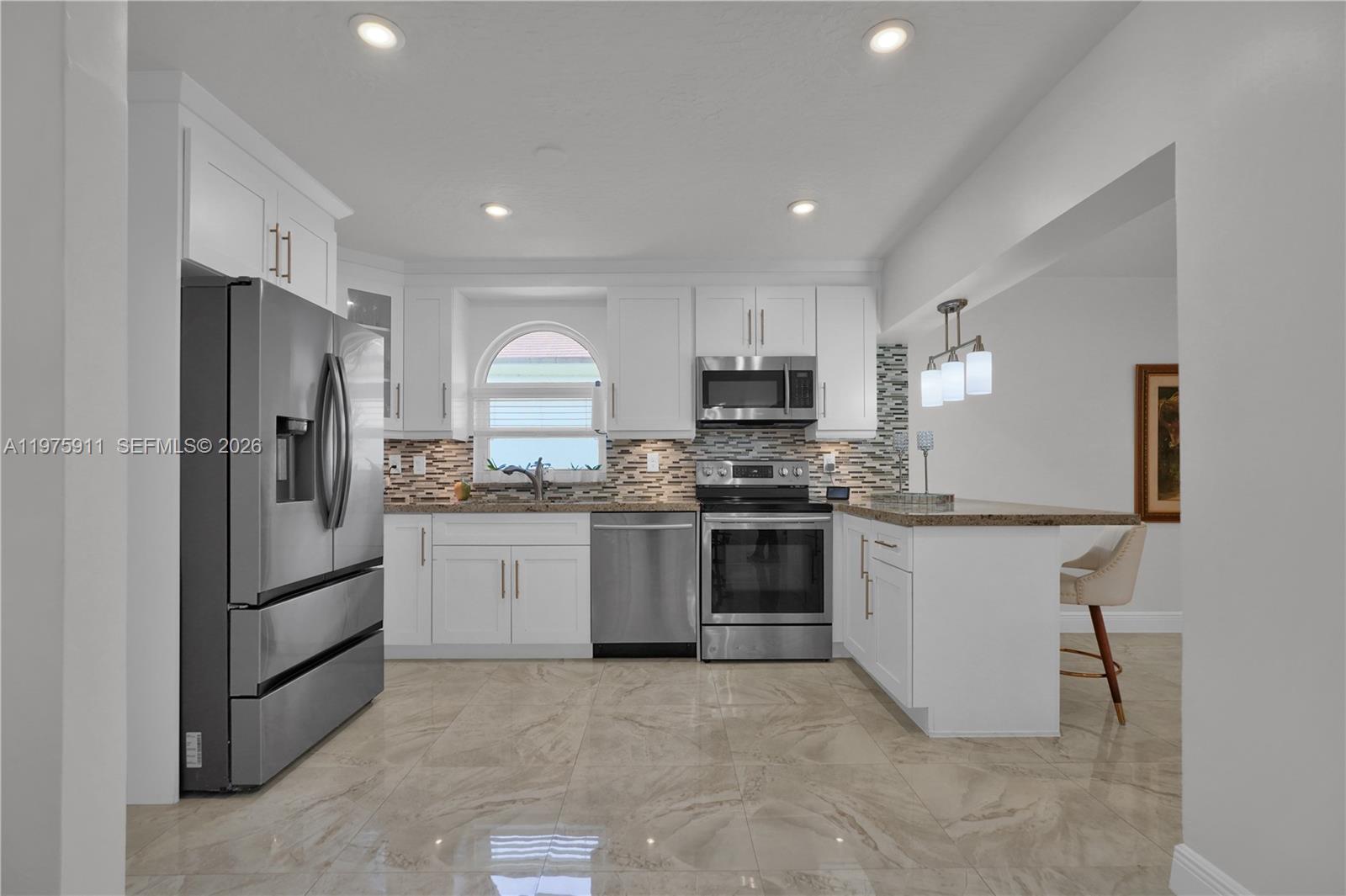 AMERICAN HOMES - Residential