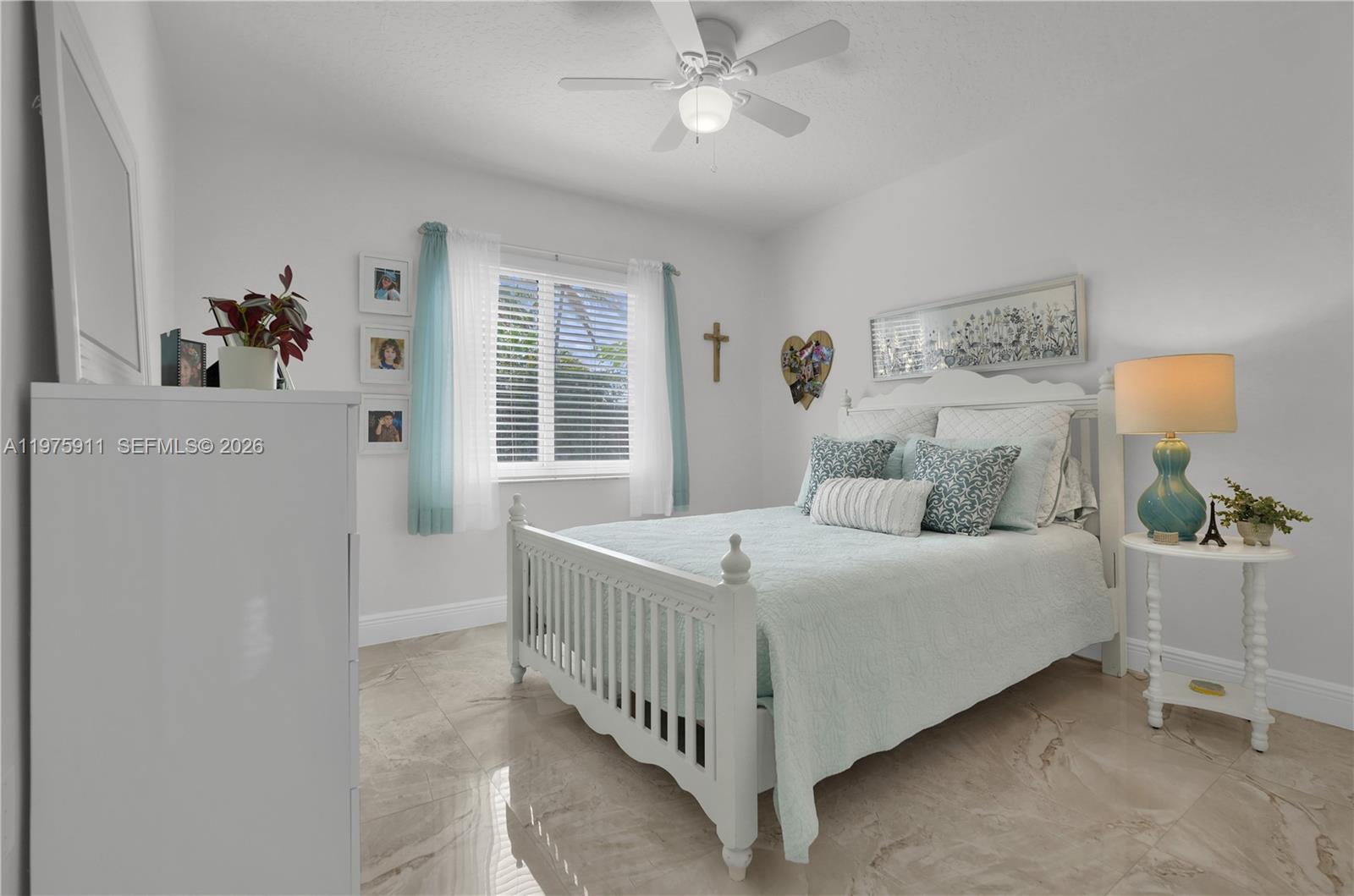 AMERICAN HOMES - Residential