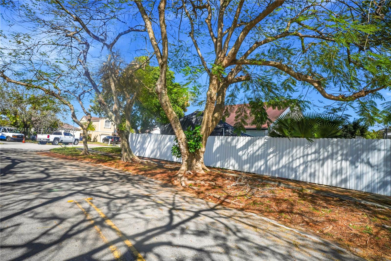 AMERICAN HOMES - Residential