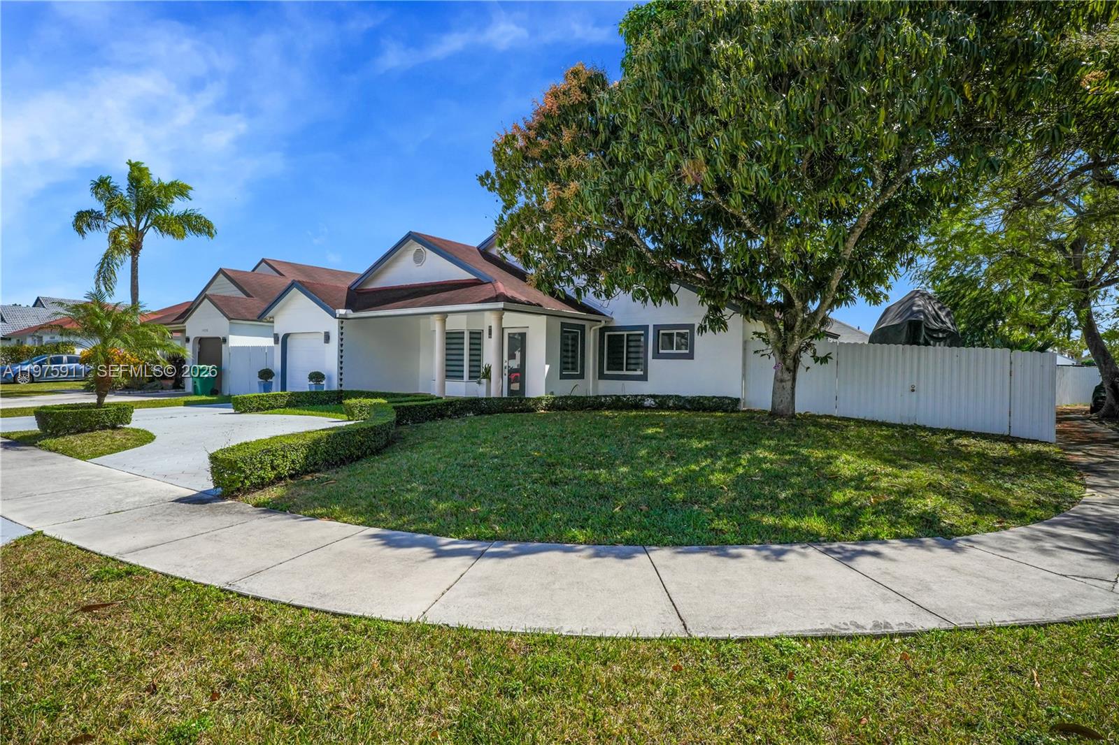 AMERICAN HOMES - Residential