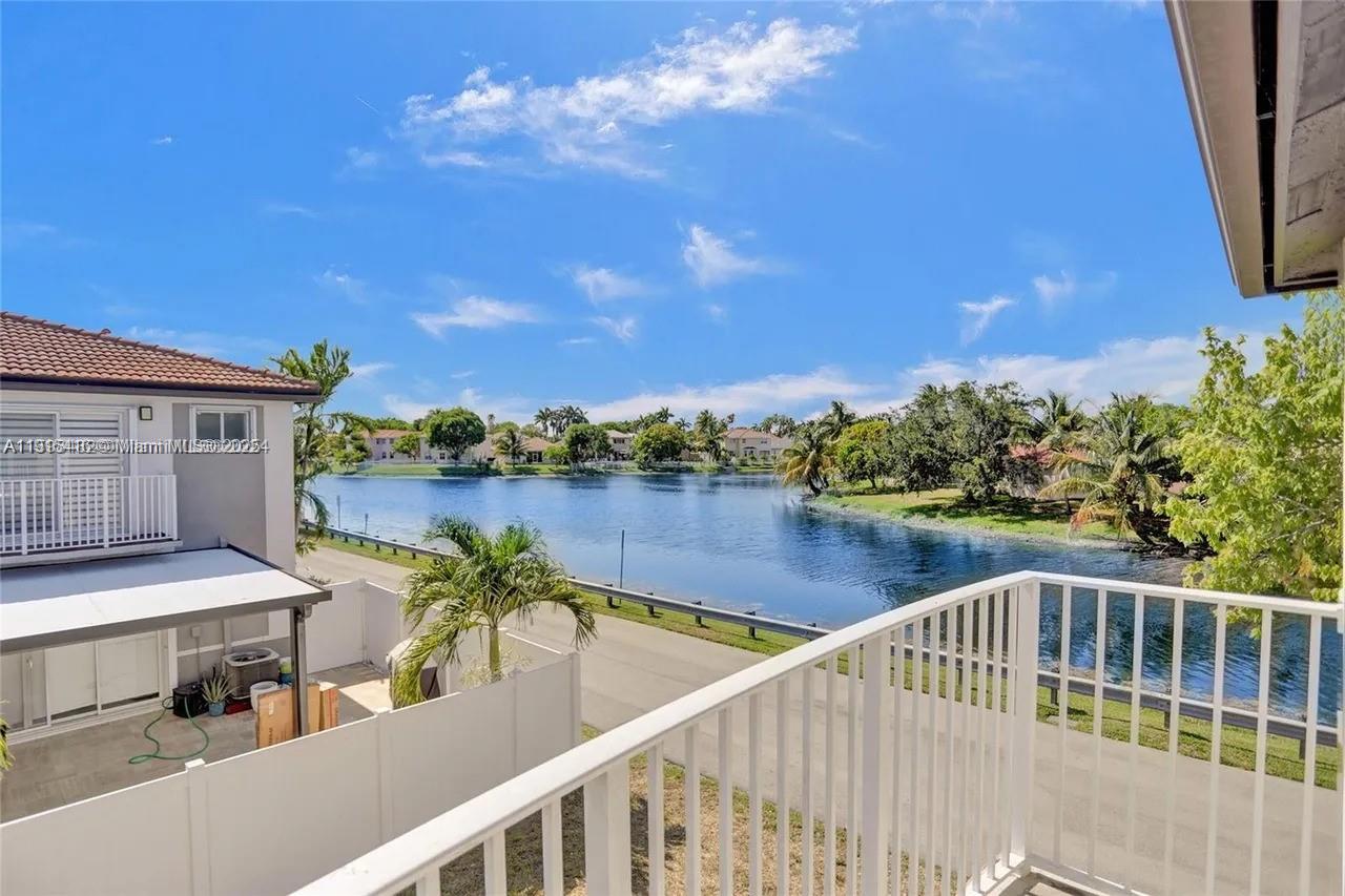 POD 14 AT MONARCH LAKES - Residential