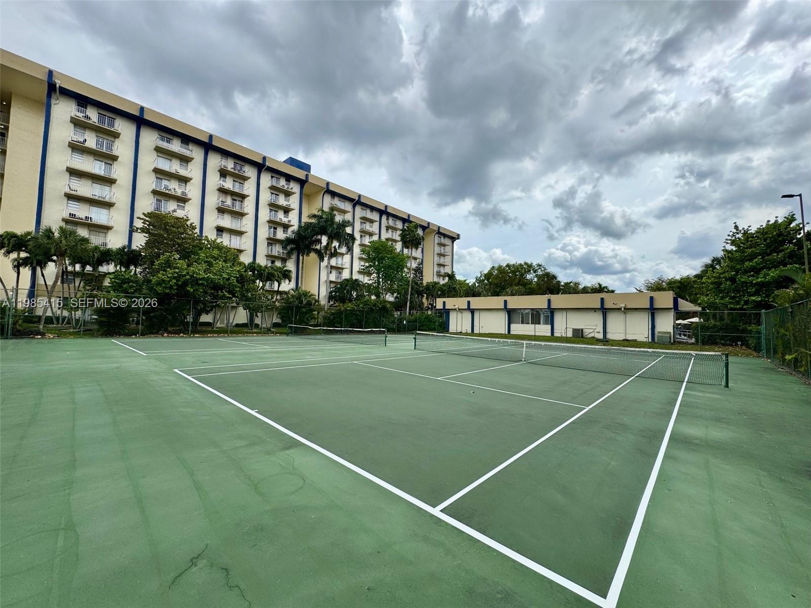 YOLANDA VILLAS CONDO - Residential Lease