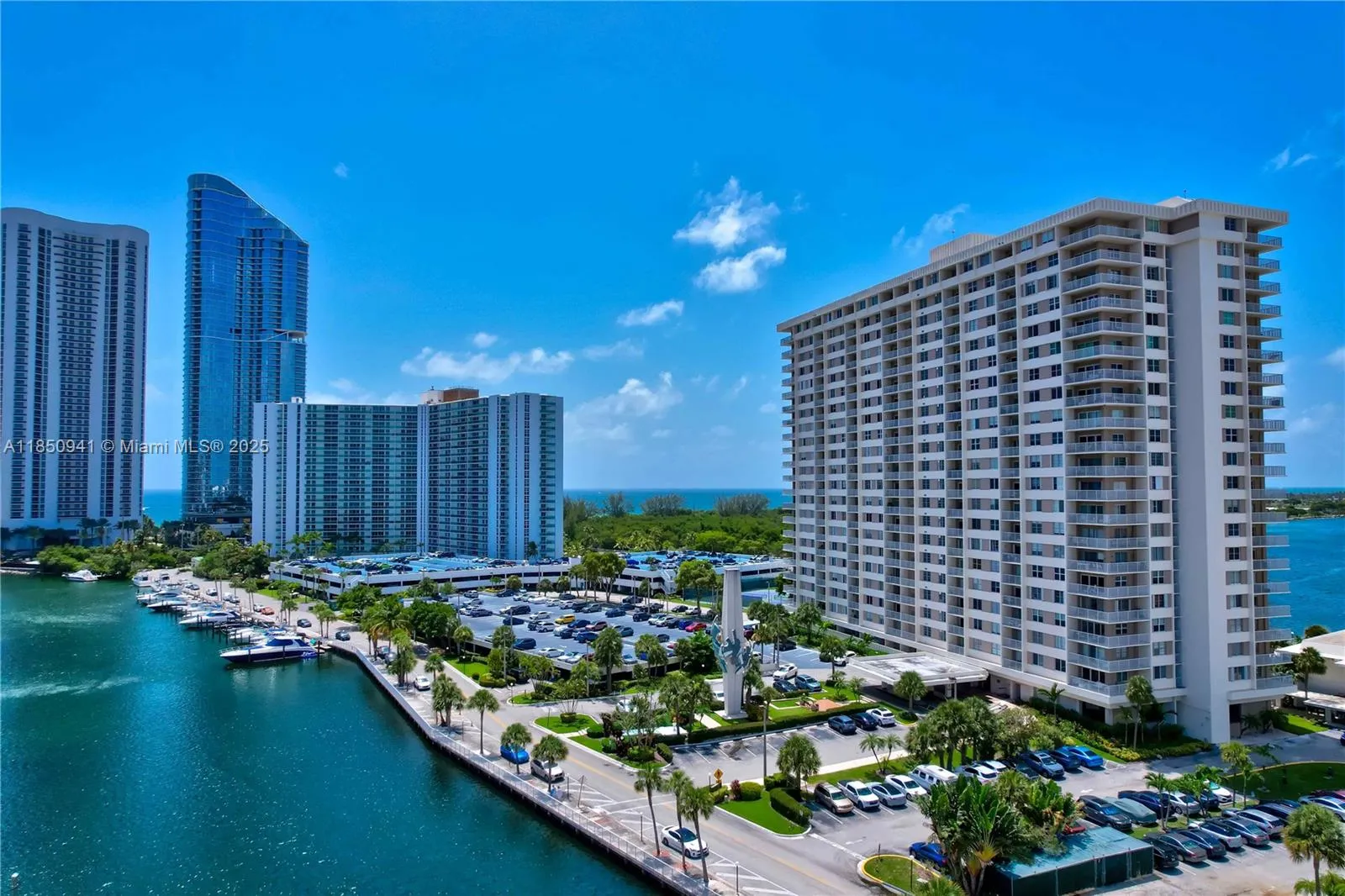 Sunny Isles Beach, Florida 33160, United States, 3 Bedrooms Bedrooms, ,3 BathroomsBathrooms,Residential,Active,183094