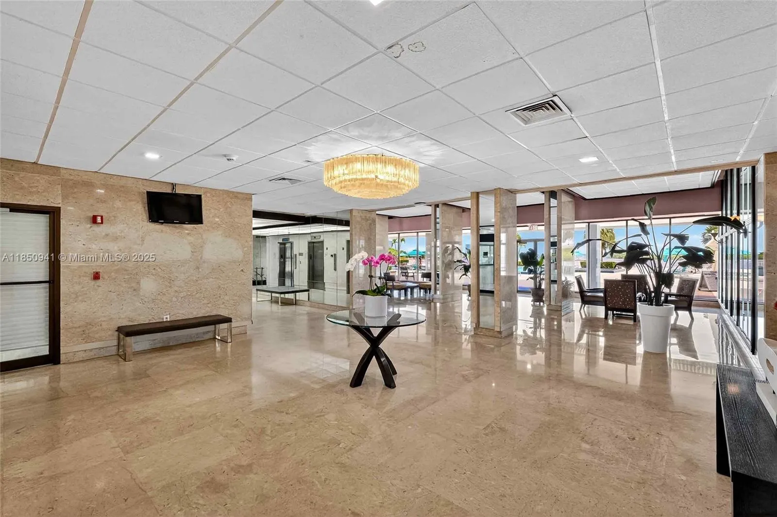 Sunny Isles Beach, Florida 33160, United States, 3 Bedrooms Bedrooms, ,3 BathroomsBathrooms,Residential,Active,183094