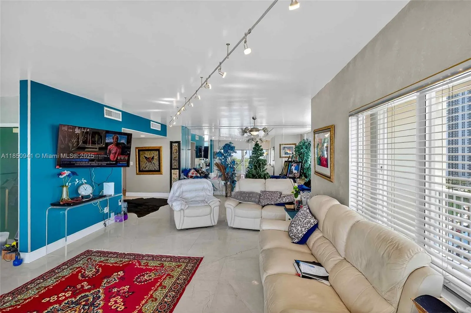 Sunny Isles Beach, Florida 33160, United States, 3 Bedrooms Bedrooms, ,3 BathroomsBathrooms,Residential,Active,183094