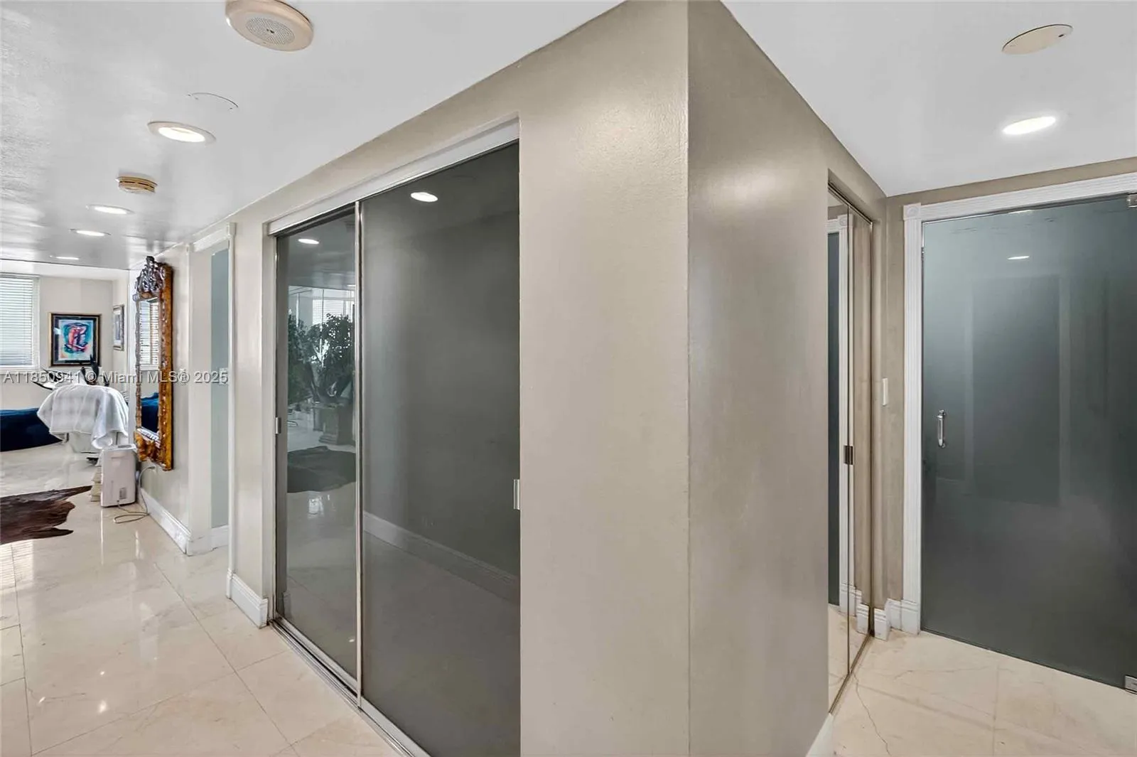 Sunny Isles Beach, Florida 33160, United States, 3 Bedrooms Bedrooms, ,3 BathroomsBathrooms,Residential,Active,183094