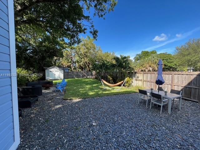 WAVERLY PLACE - Residential