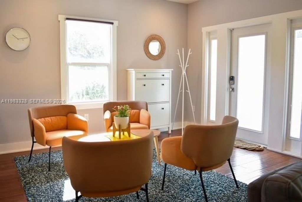 Photo of 1009 Tequesta, Fort Lauderdale, FL 33311 (MLS # A11983328)