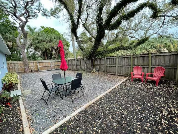 WAVERLY PLACE - Residential