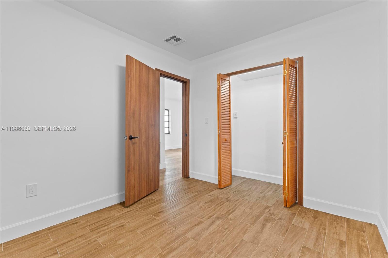 SUN-TAN VILL SEC 5 - Residential