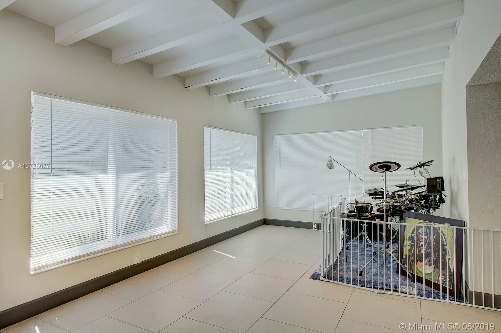 EL PORTAL SEC 6 - Residential