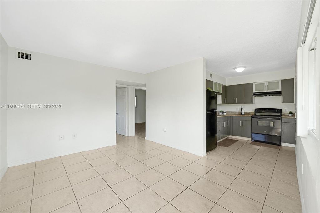 Photo of 500 NW 24th Ave #29, Fort Lauderdale, FL 33311 (MLS # A11988472)