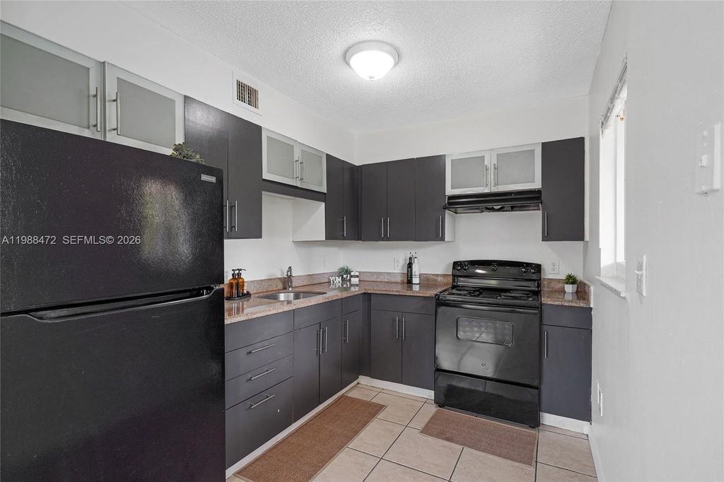 Photo of 500 NW 24th Ave #29, Fort Lauderdale, FL 33311 (MLS # A11988472)