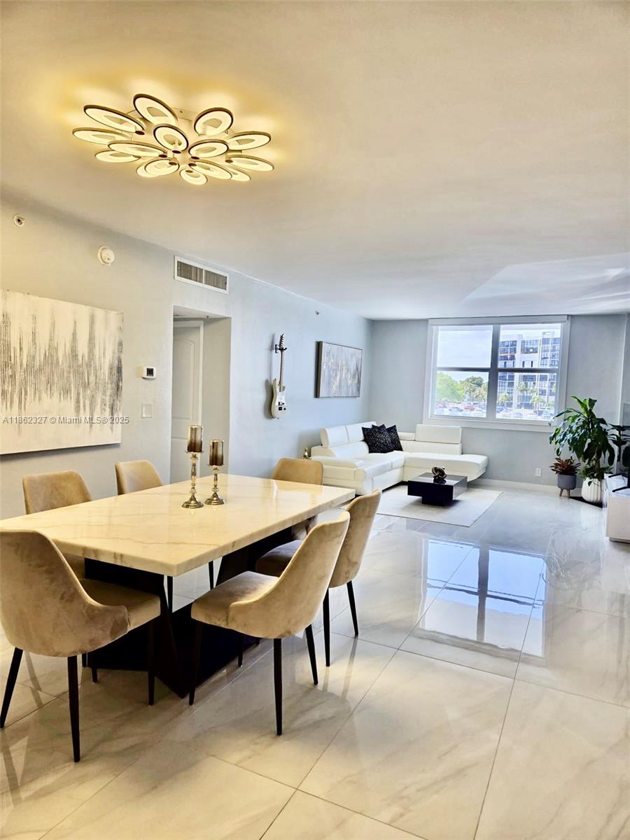 3000 S Ocean Dr 108