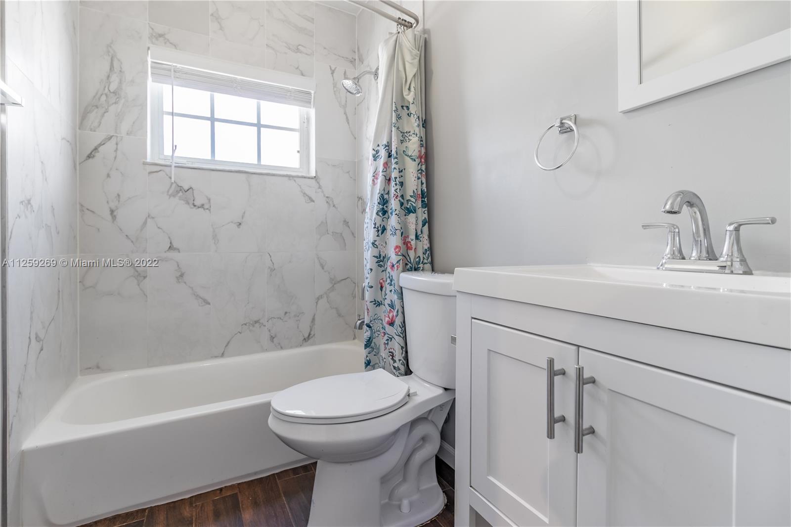 EUCLID 600 CONDO - Residential