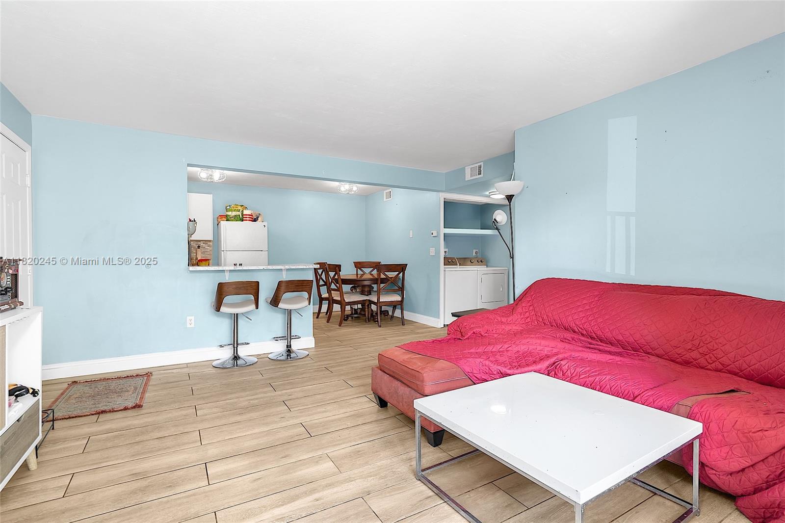 PALMS OF PEMBROKE CONDO - Residential