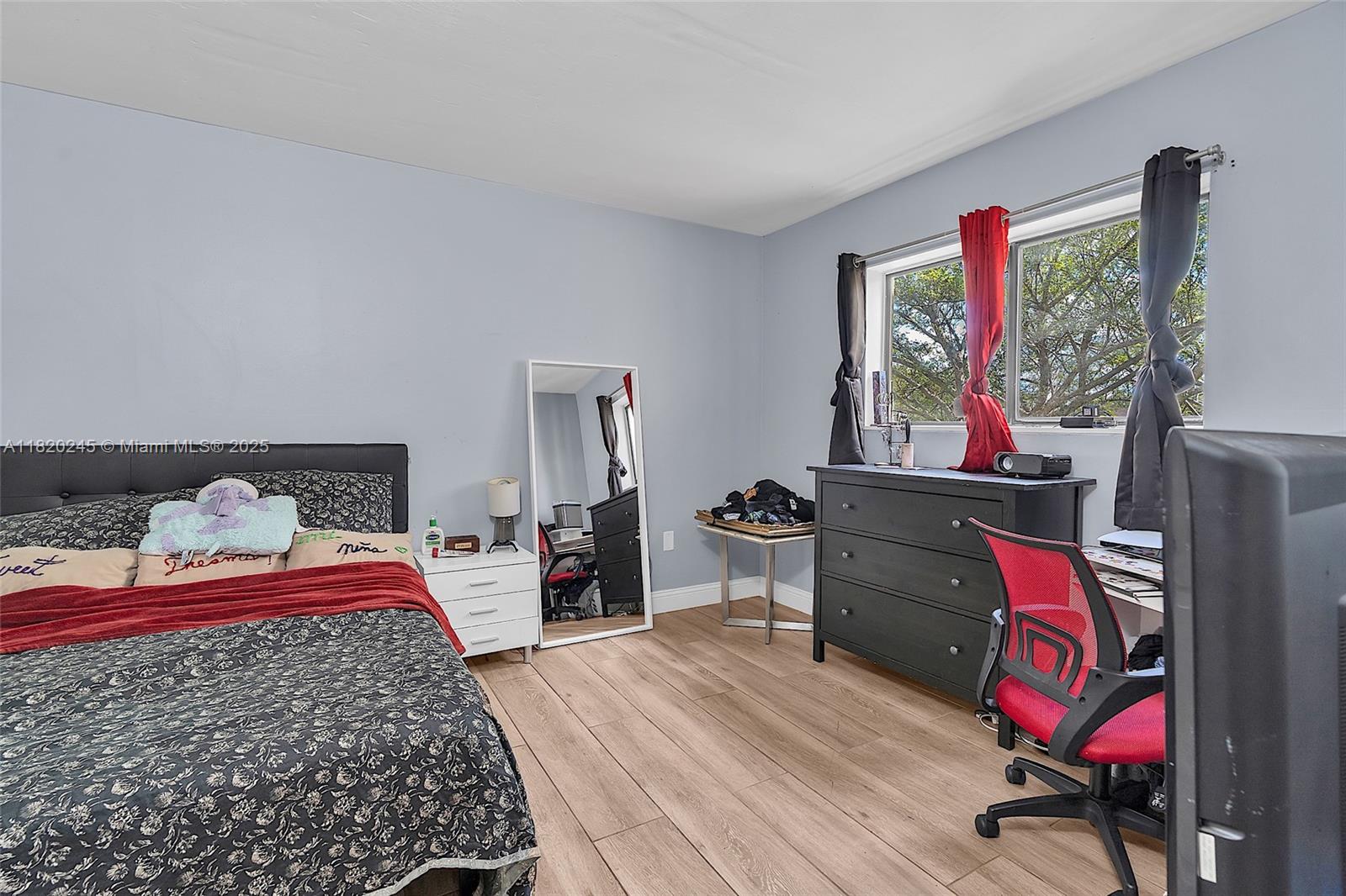 PALMS OF PEMBROKE CONDO - Residential