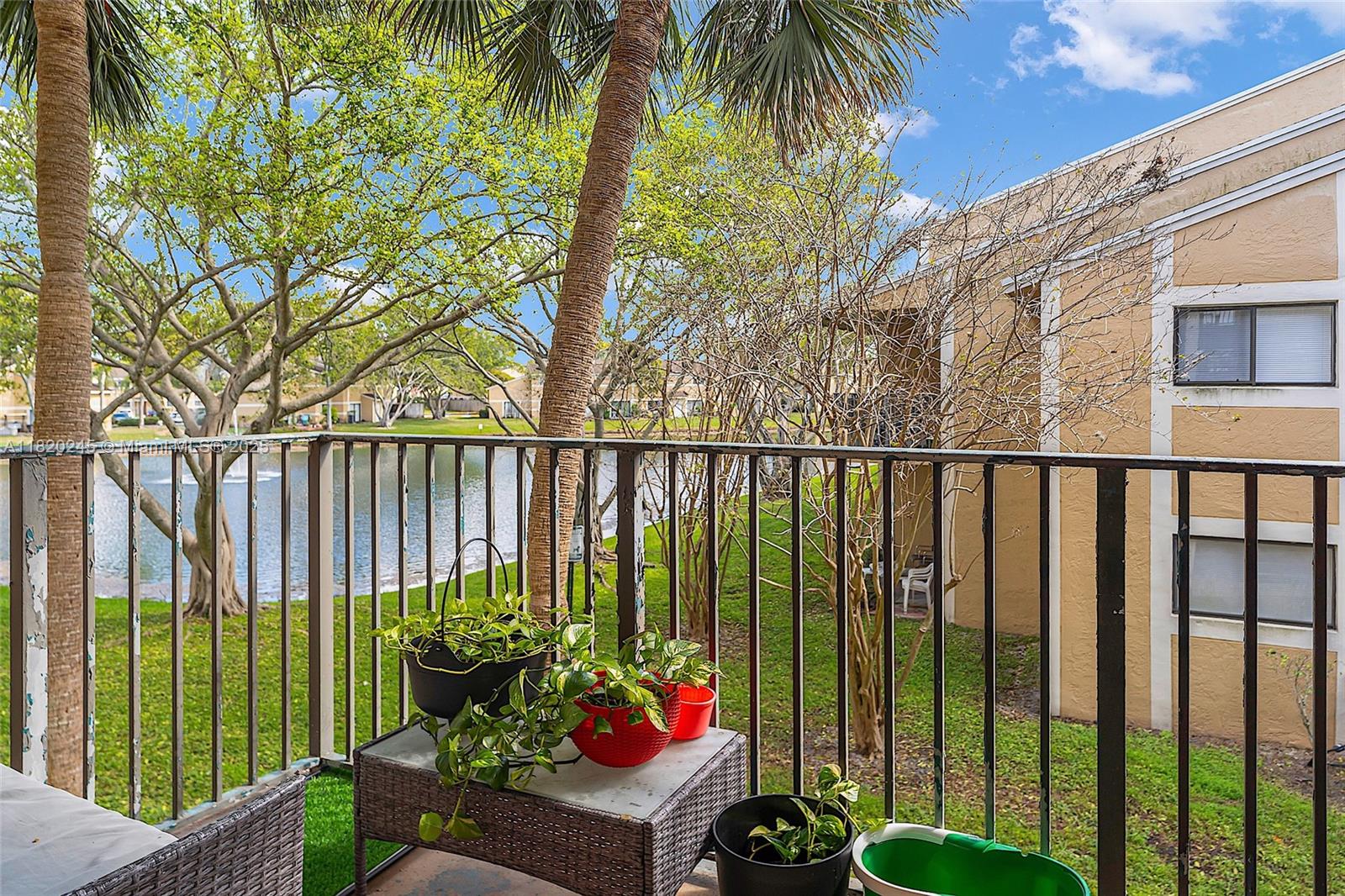 PALMS OF PEMBROKE CONDO - Residential