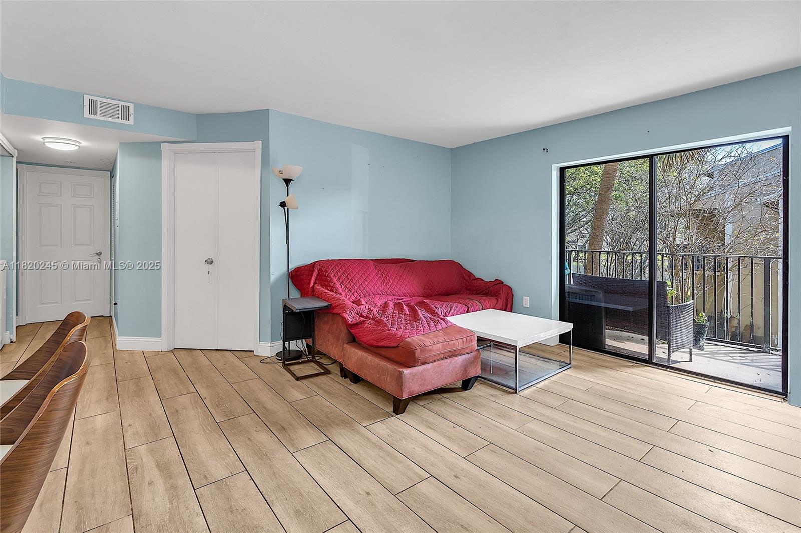 PALMS OF PEMBROKE CONDO - Residential