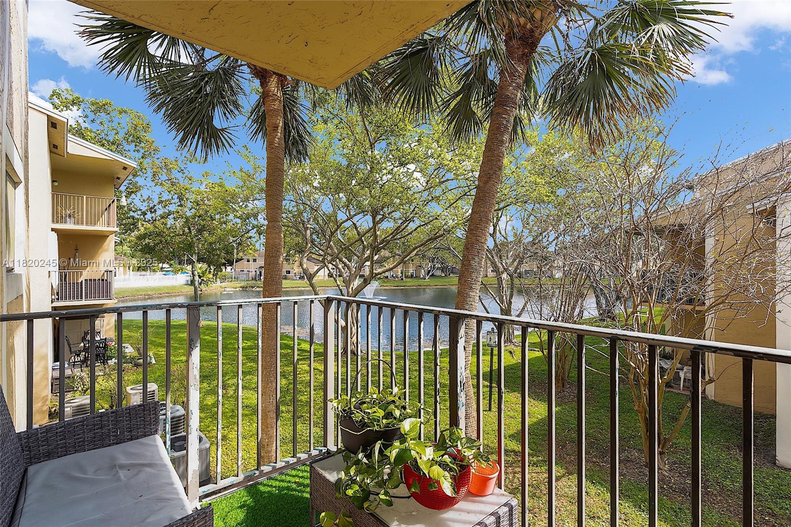 PALMS OF PEMBROKE CONDO - Residential