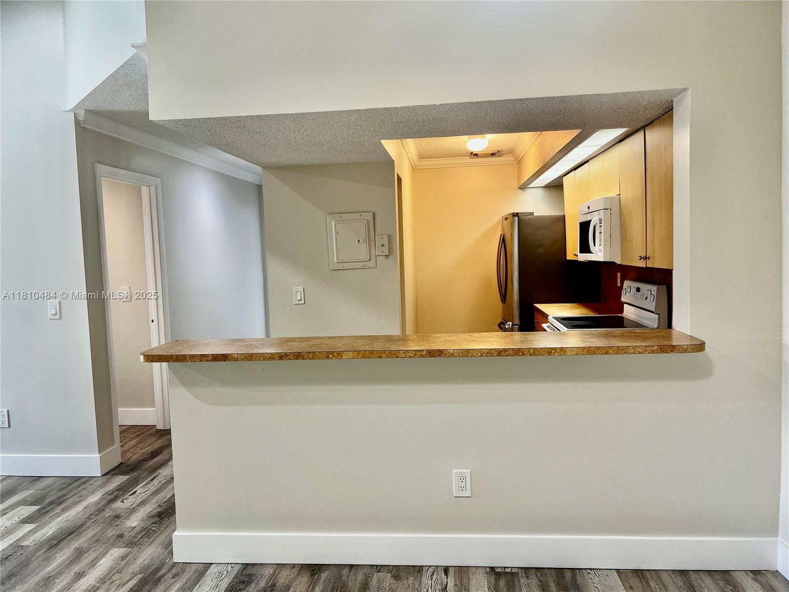 18850 NW 57th Ave 305