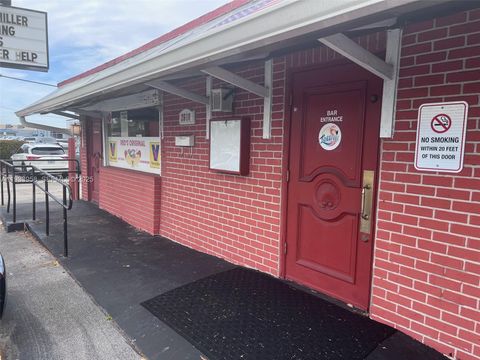 2610 N Dixie Hwy Wilton Manors FL 33334