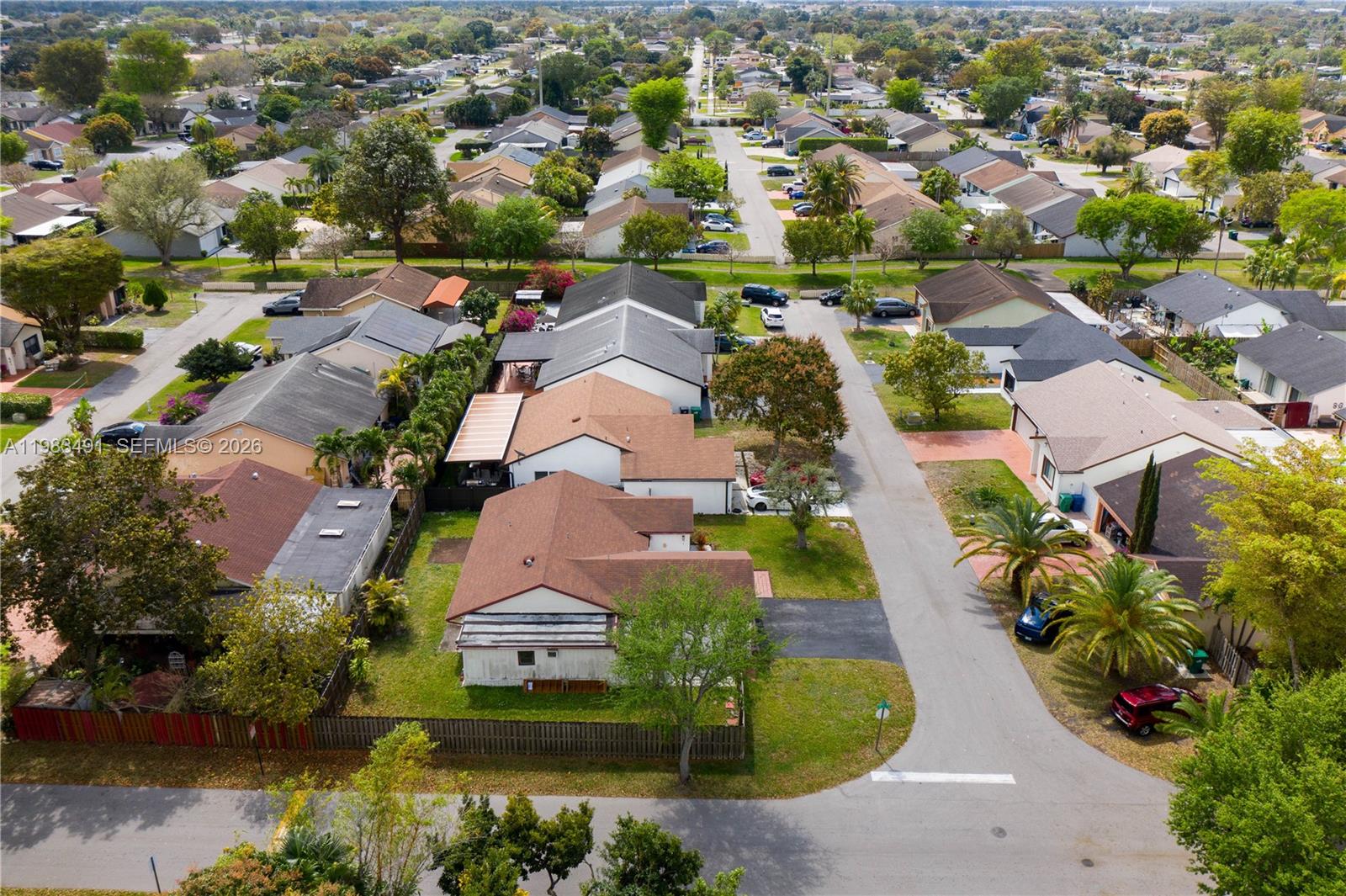 EDGEWATER PARK - Residential