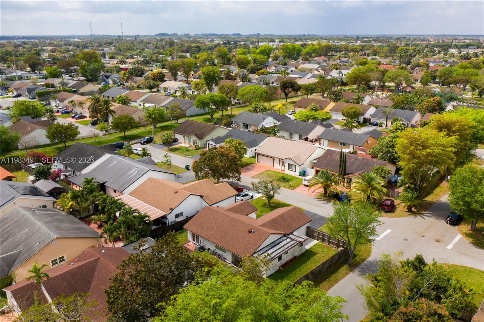 EDGEWATER PARK - Residential