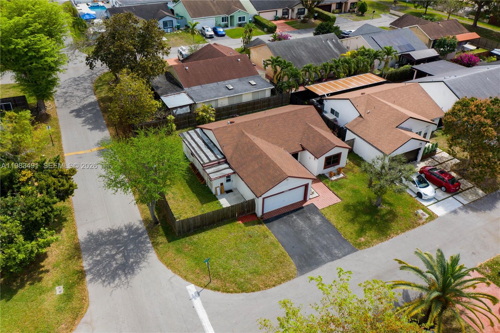 EDGEWATER PARK - Residential