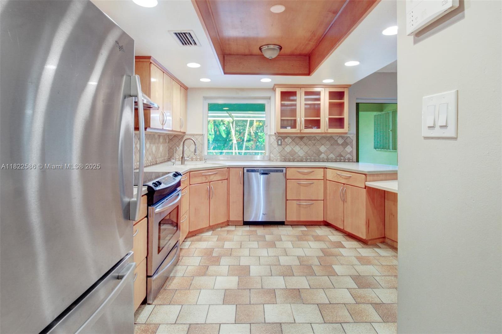 LAKEVIEW ESTATES SEC 1 RE - Residential